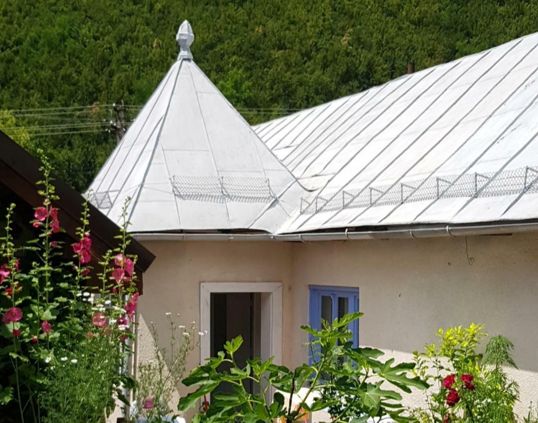 Casa Luna Betiluna Villa Oravita Ngoại thất bức ảnh